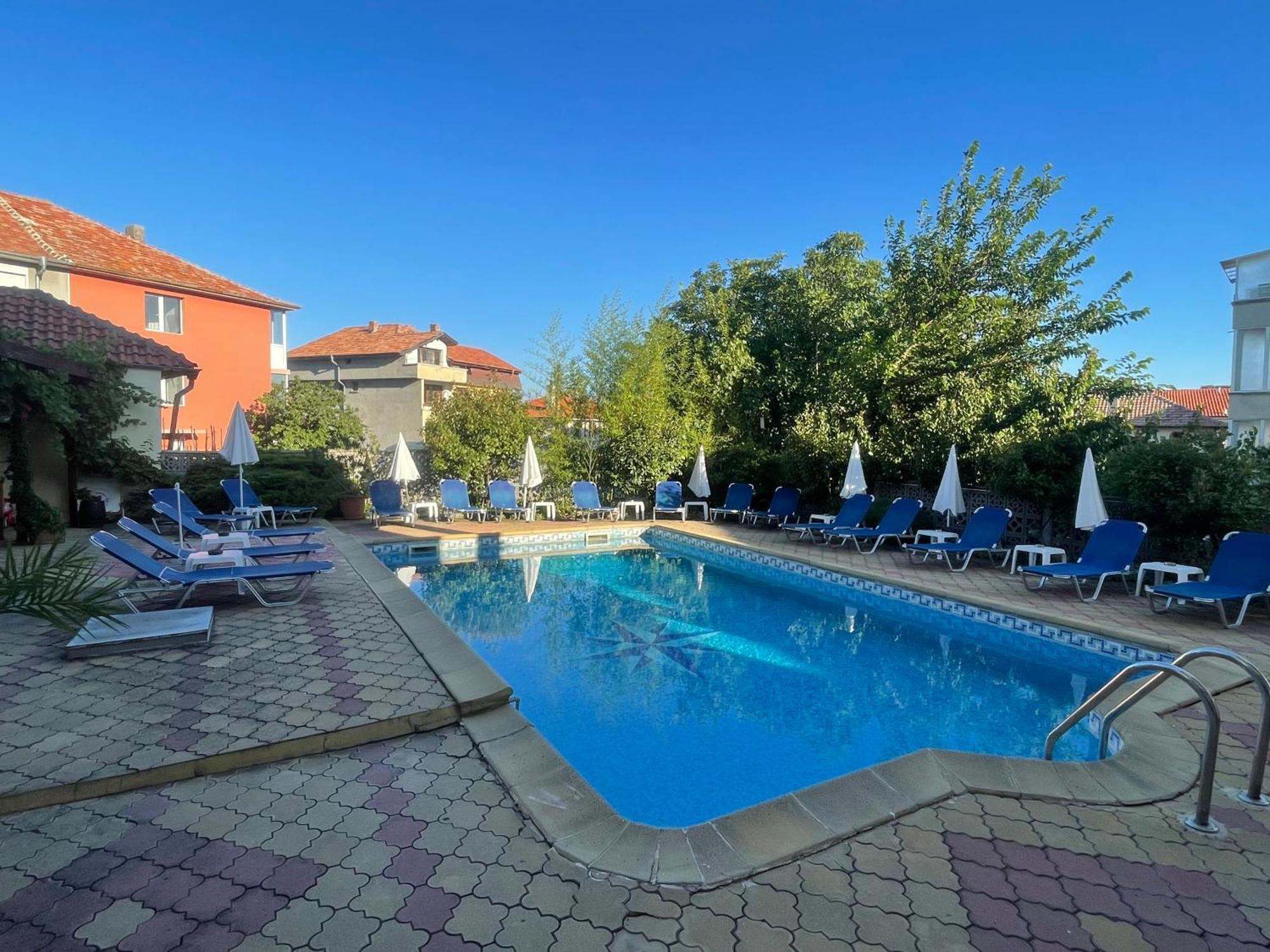 ,,Дироси" Sveti Vlas Dış mekan fotoğraf