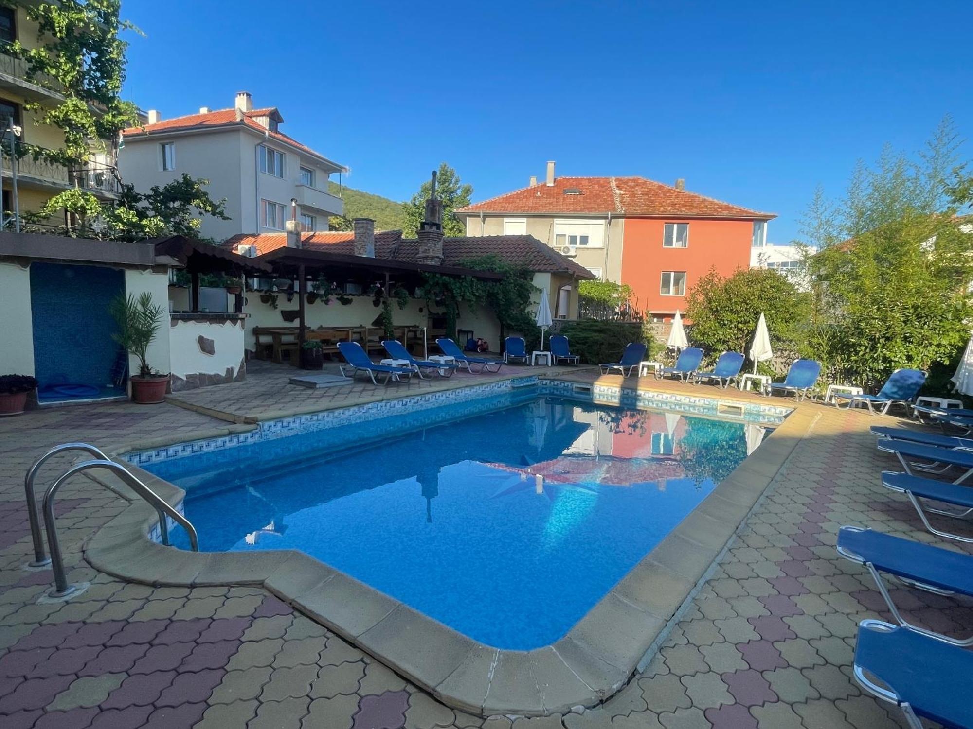 ,,Дироси" Sveti Vlas Dış mekan fotoğraf